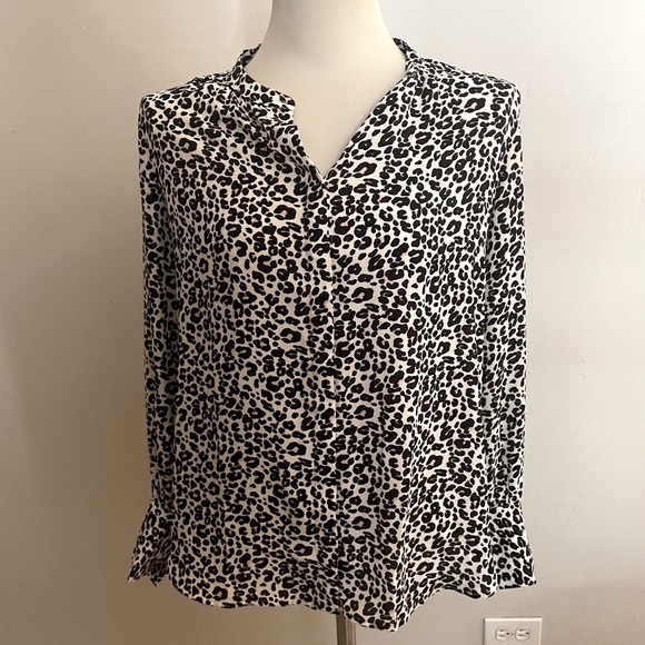LOFT Leopard Blouse - Picture 7 of 7
